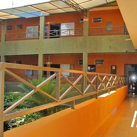 Salata Hotel Centro Jardinópolis Exterior foto